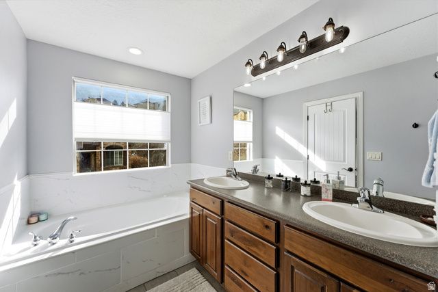 283 E NECHATEL DR, Draper, UT 84020