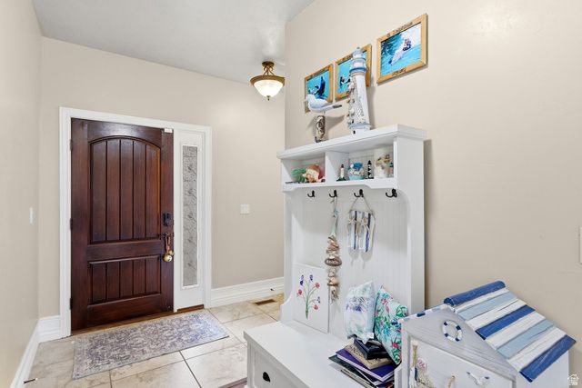 283 E NECHATEL DR, Draper, UT 84020