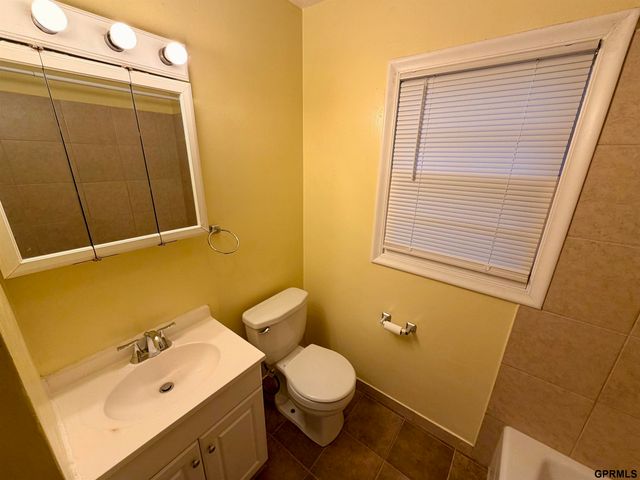 4709 Redick Avenue, Omaha, NE 68152