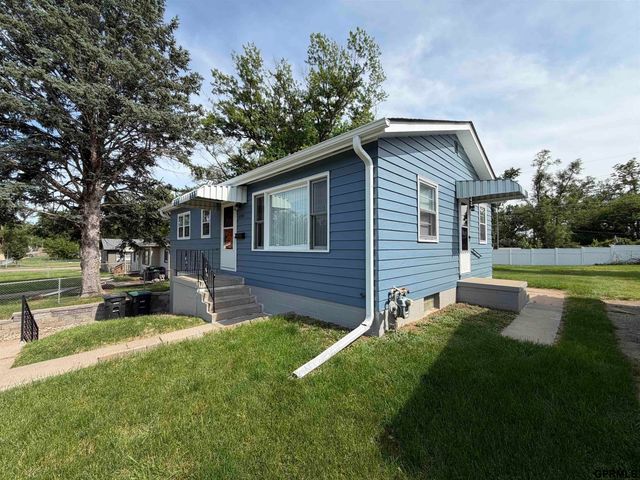 4709 Redick Avenue, Omaha, NE 68152