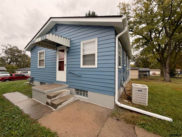 4709 Redick Avenue, Omaha, NE 68152