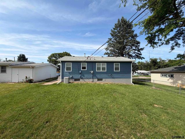 4709 Redick Avenue, Omaha, NE 68152