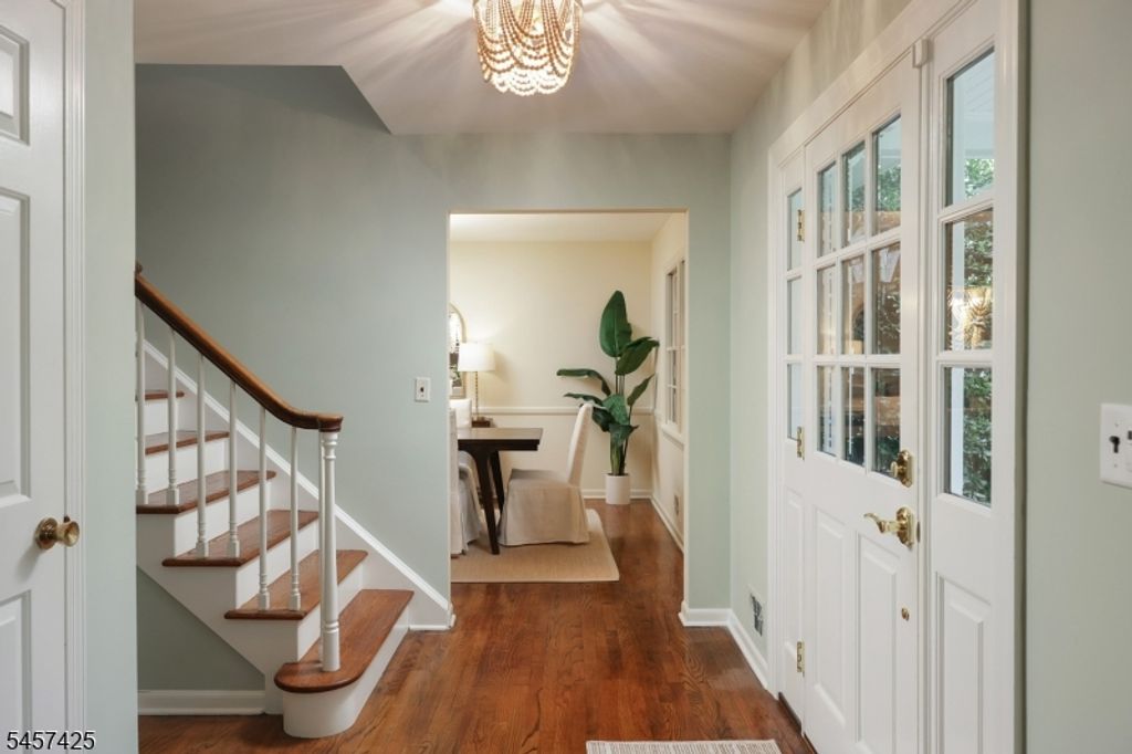 909 Stevens Avenue, Westfield Town, NJ 07090 — photo 3
