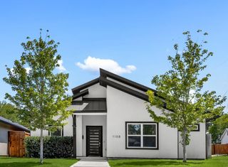 1108 Claude Street, Dallas, TX 75203