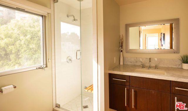 2158 Sunset Plaza Drive, Los Angeles, CA 90069