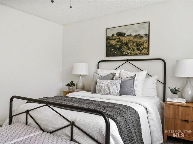 9460 W Albany, Boise, ID 83704