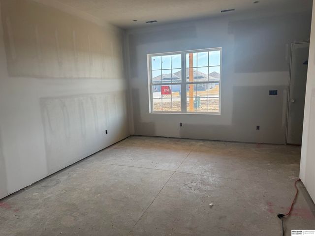 4737 E 21st Avenue, Fremont, NE 68025