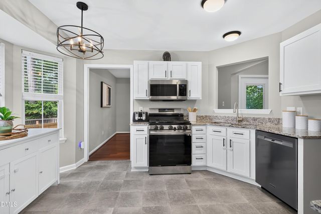 1112 Stoneferry Lane, Raleigh, NC 27606