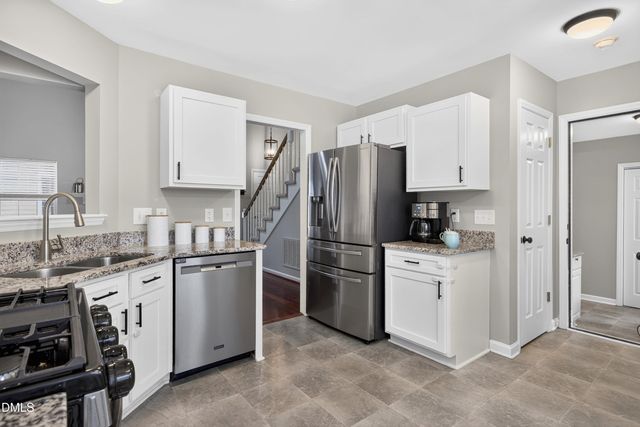 1112 Stoneferry Lane, Raleigh, NC 27606