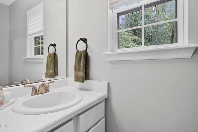 1112 Stoneferry Lane, Raleigh, NC 27606