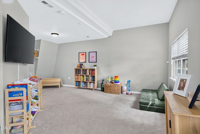 1112 Stoneferry Lane, Raleigh, NC 27606