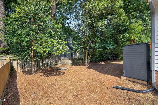1112 Stoneferry Lane, Raleigh, NC 27606