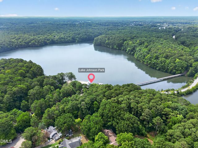 1112 Stoneferry Lane, Raleigh, NC 27606