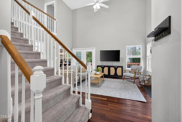 1112 Stoneferry Lane, Raleigh, NC 27606
