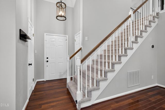 1112 Stoneferry Lane, Raleigh, NC 27606