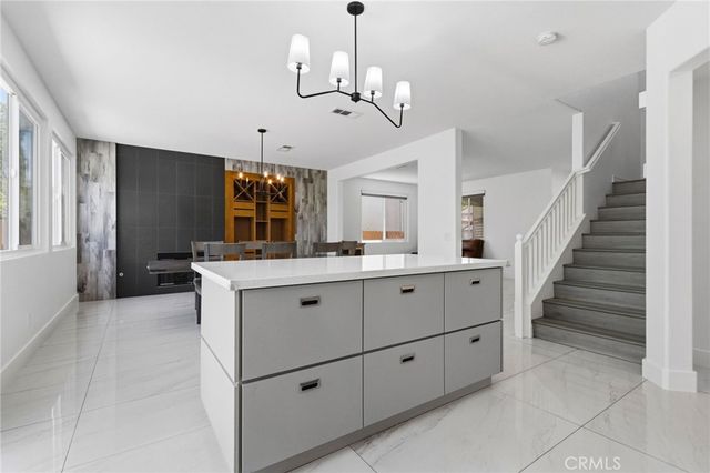4864 Royal Island, San Diego, CA 92154