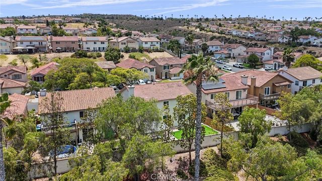 4864 Royal Island, San Diego, CA 92154