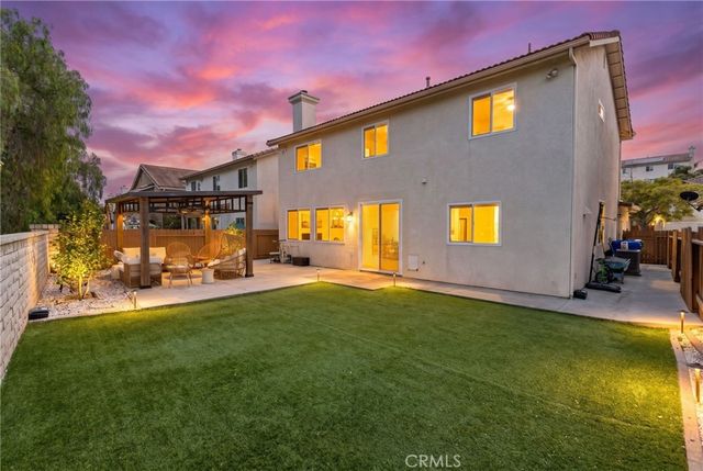 4864 Royal Island, San Diego, CA 92154