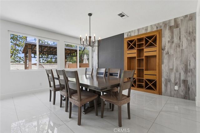 4864 Royal Island, San Diego, CA 92154