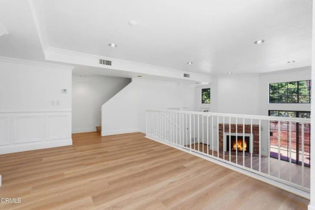 22028 Collins Street 1, Woodland Hills, CA 91367
