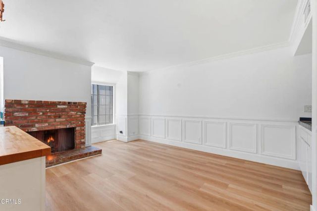 22028 Collins Street 1, Woodland Hills, CA 91367