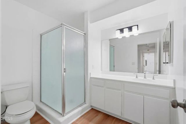 22028 Collins Street 1, Woodland Hills, CA 91367