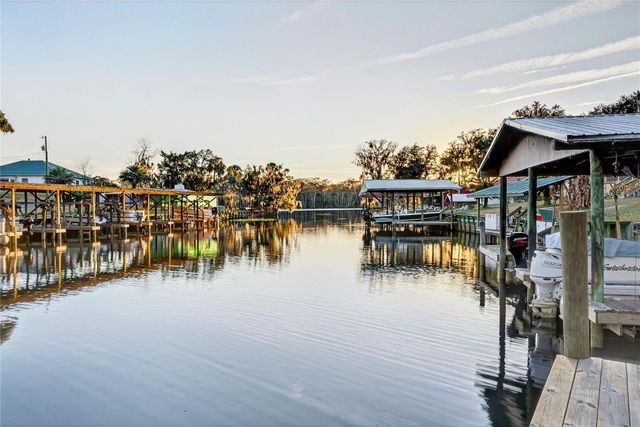 301 SARATOGA DRIVE, Satsuma, FL 32189