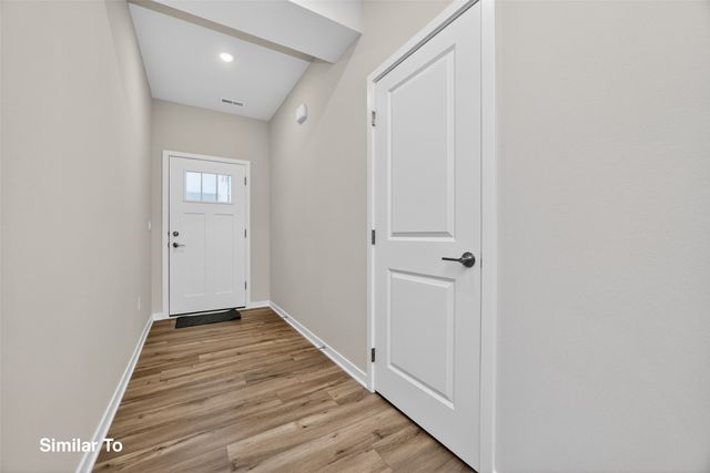 9146 Robinson Drive, West Des Moines, IA 50266