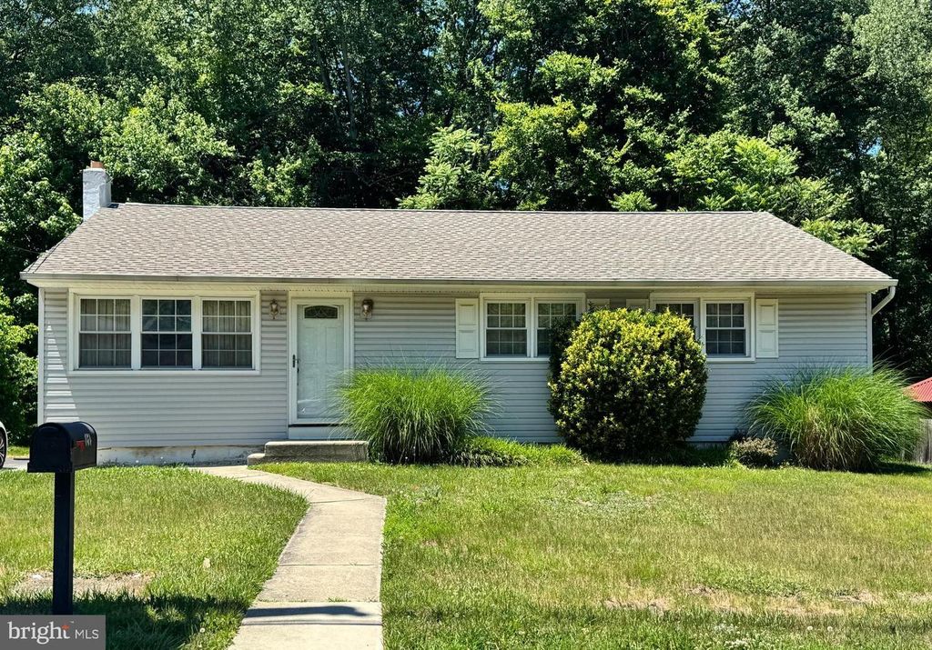 635 1ST AVE, Woodbury, NJ 08096