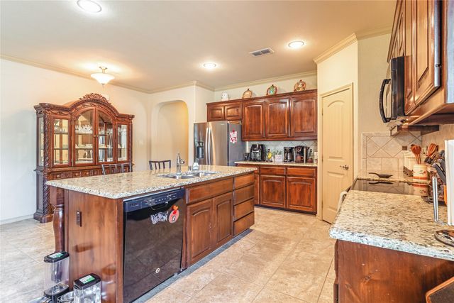 13101 Palancar Drive, Fort Worth, TX 76244