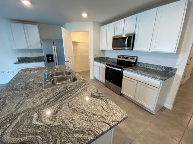 4961 SW 88 Place, Ocala, FL 34476