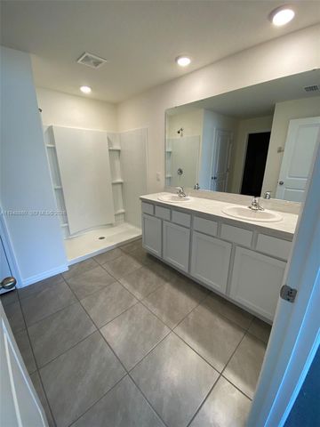 4961 SW 88 Place, Ocala, FL 34476