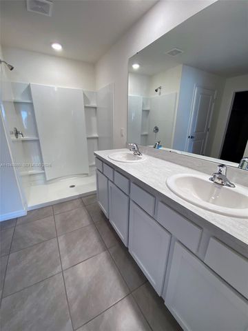 4961 SW 88 Place, Ocala, FL 34476