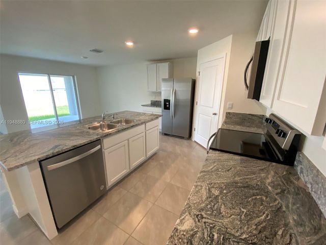 4961 SW 88 Place, Ocala, FL 34476