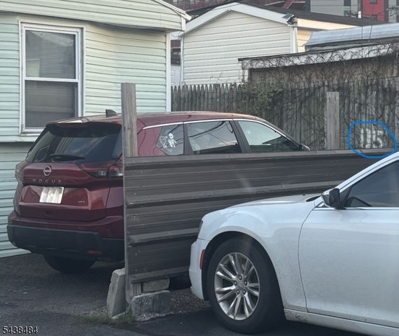 191 W 24Th St D5, Bayonne City, NJ 07002