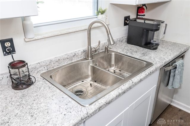 7121 Saffron Drive, Dayton, OH 45424