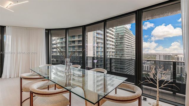 1000 Brickell Plz 3002, Miami, FL 33131