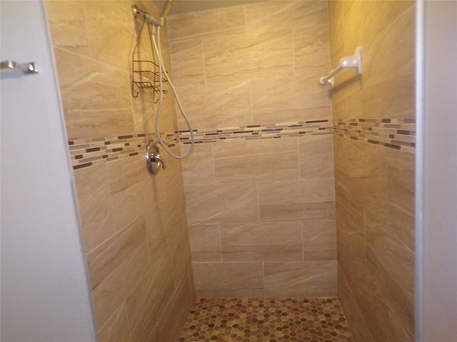 2180 Bayberry Drive, Pembroke Pines, FL 33024