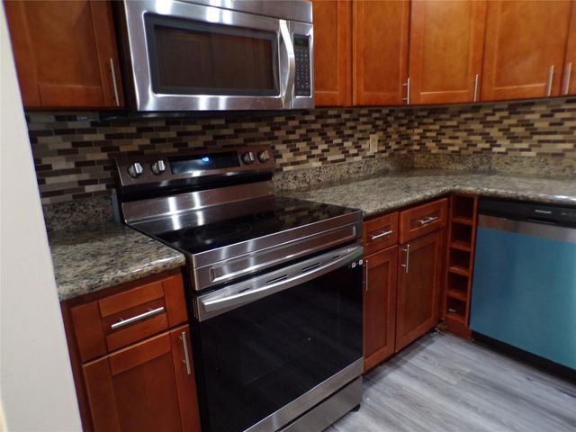 2180 Bayberry Drive, Pembroke Pines, FL 33024