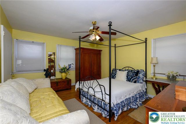 2529 Hampshire Road, Bethlehem City, PA 18017