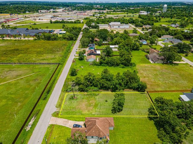 4905 Lawndale Street, La Marque, TX 77568