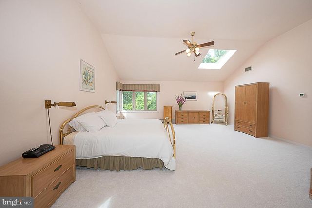 214 CORNELL DR, Bryn Mawr, PA 19010
