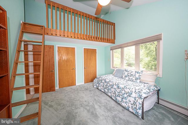 214 CORNELL DR, Bryn Mawr, PA 19010