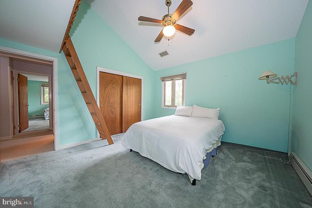 214 CORNELL DR, Bryn Mawr, PA 19010