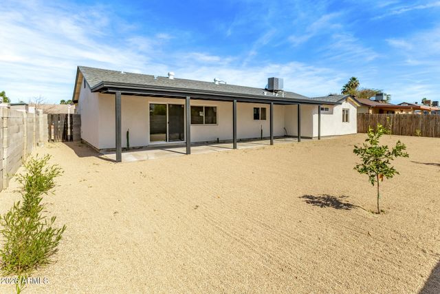 3515 E WINCHCOMB Drive, Phoenix, AZ 85032