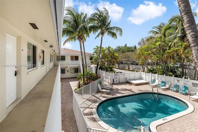 1856 NE 46th St F7, Fort Lauderdale, FL 33308