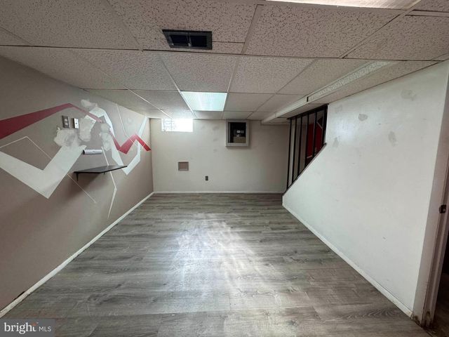 2808 WINDSOR AVE, Baltimore, MD 21216