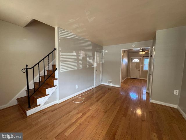 2808 WINDSOR AVE, Baltimore, MD 21216