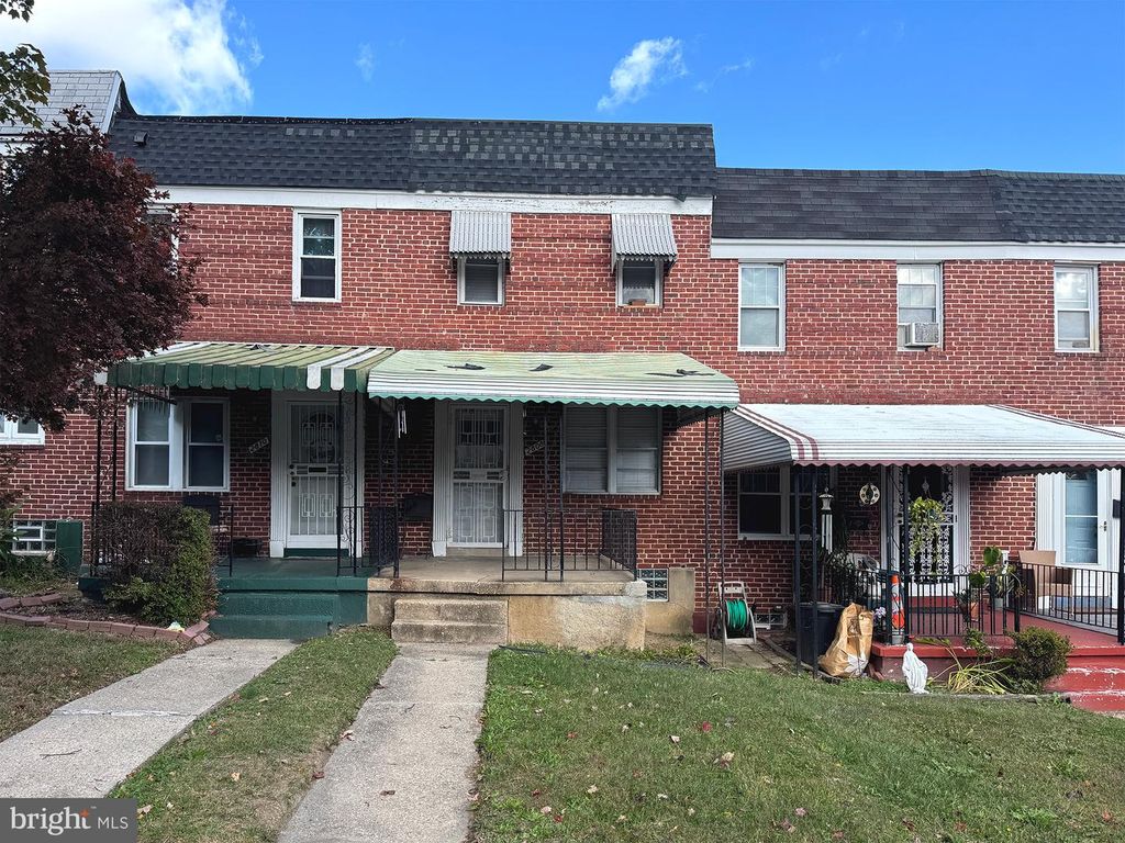 2808 WINDSOR AVE, Baltimore, MD 21216