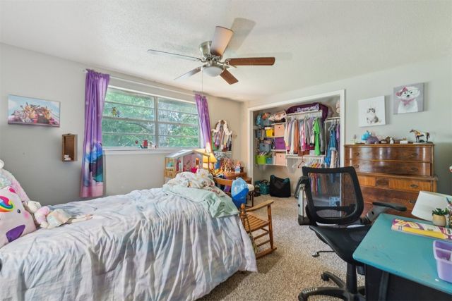 1515 Oakhurst Avenue, Norman, OK 73071